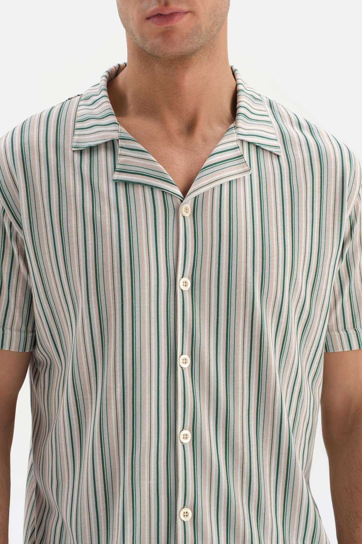 BEIGE SHIRT COLLAR STRIPED KNIT SHORTS PAJAMAS SUIT