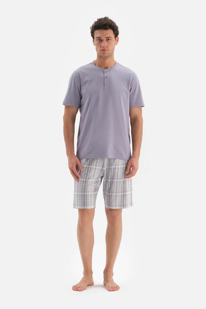 GREY HALF PATCH COLLAR PLAID PRINTED SHORTS PAJAMAS SUIT