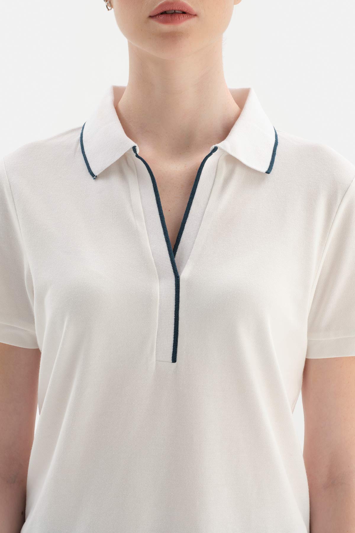 Beyaz Dagi Active Polo Yaka Pamuklu T-Shirt