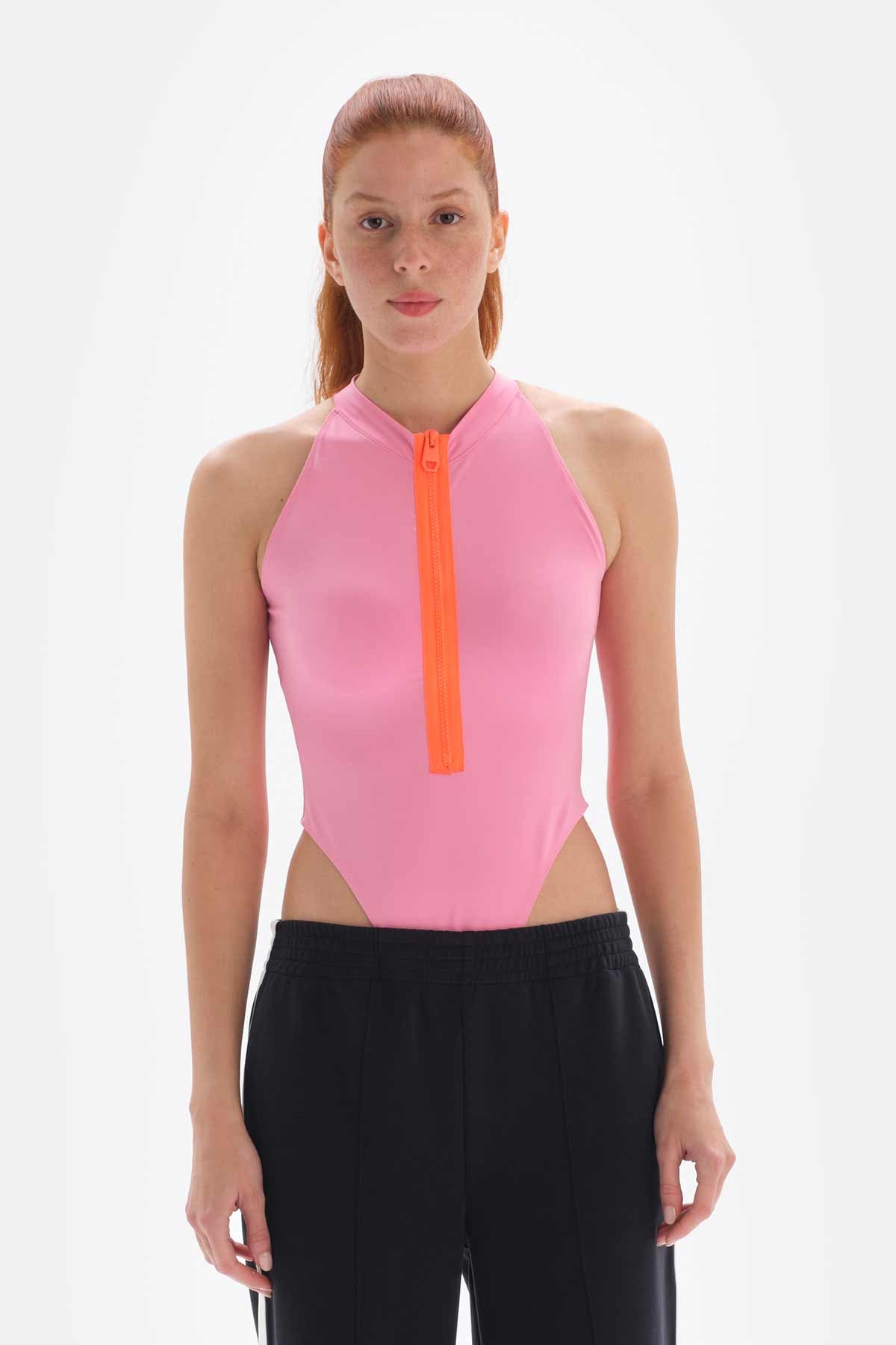 PINK BODYSUIT