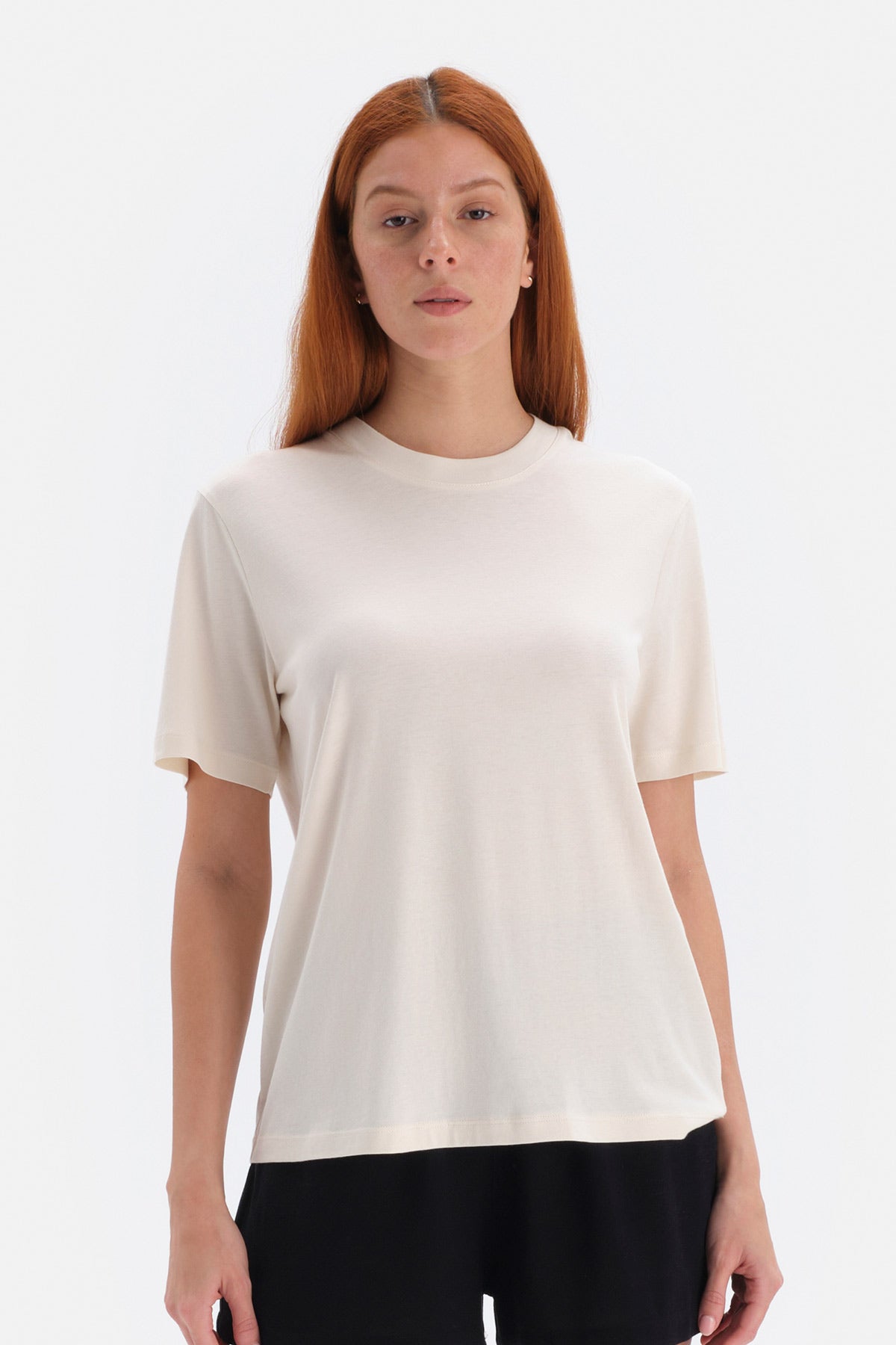 ECRU T-SHIRT