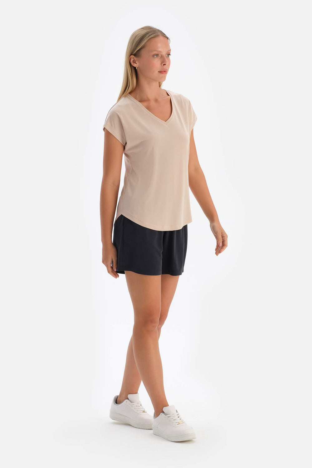 BEIGE V-NECK LOW SLEEVE CUPRO T-SHIRT