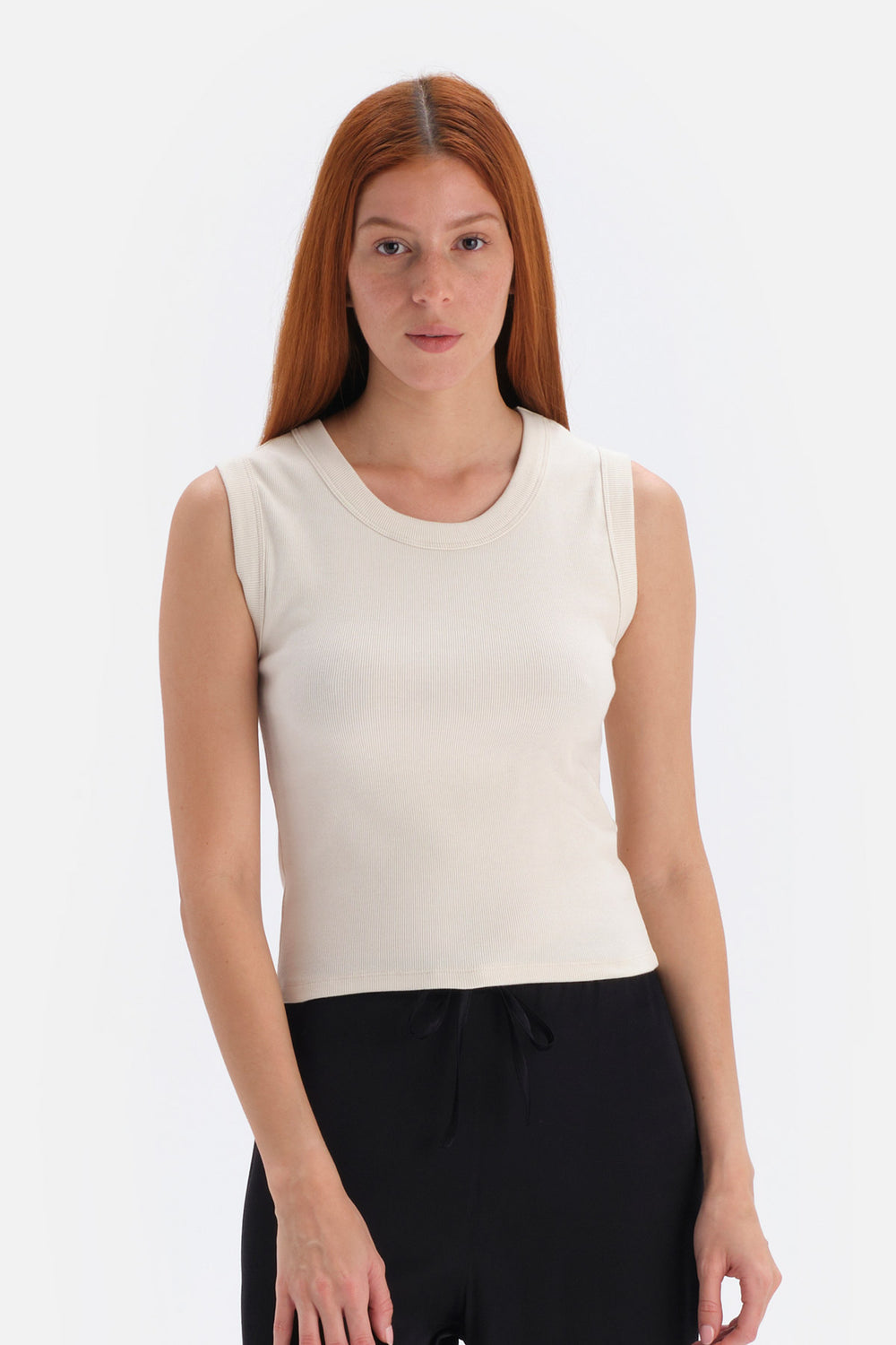 ECRU TANKTOP