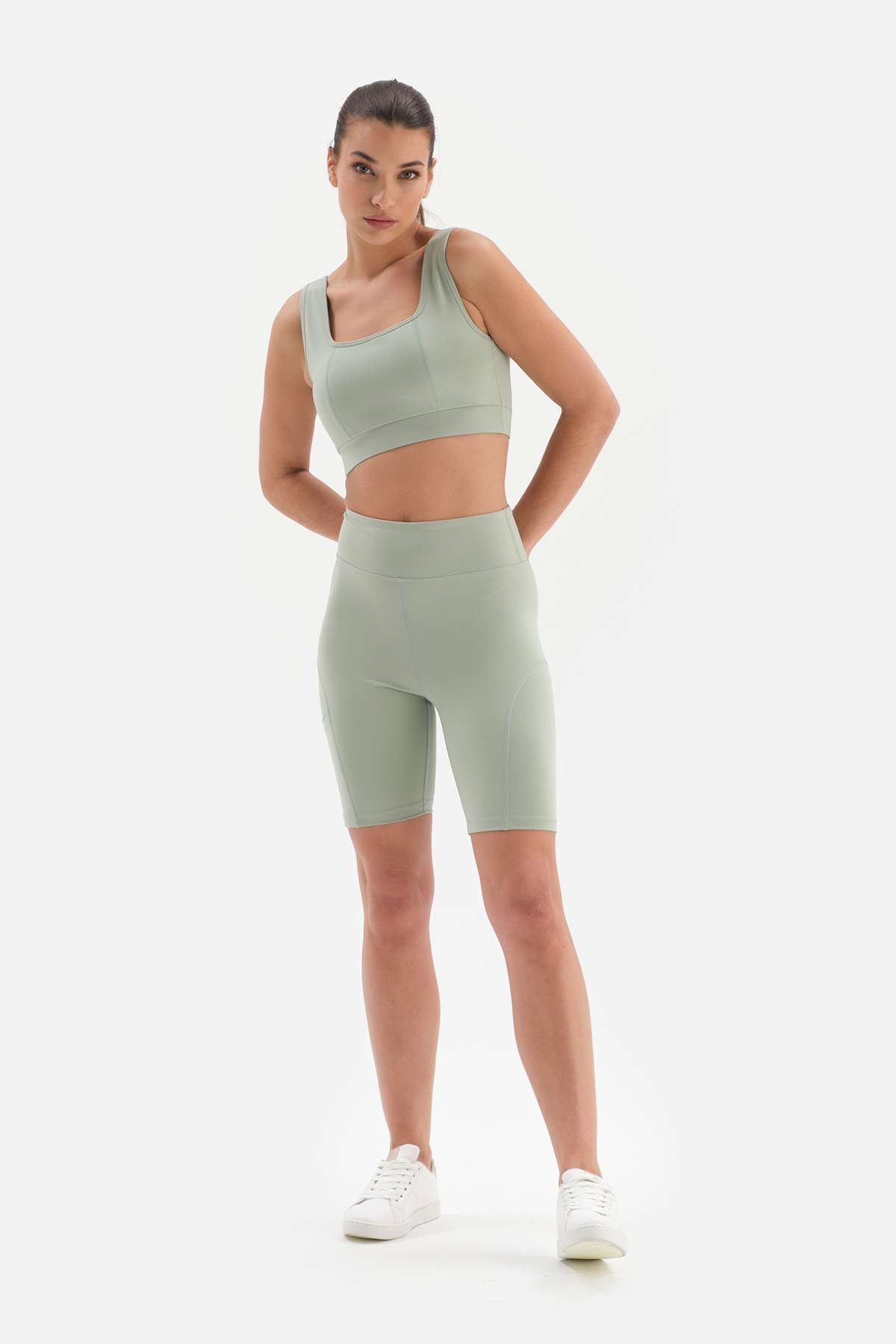 MINT GREEN LEGGINGS