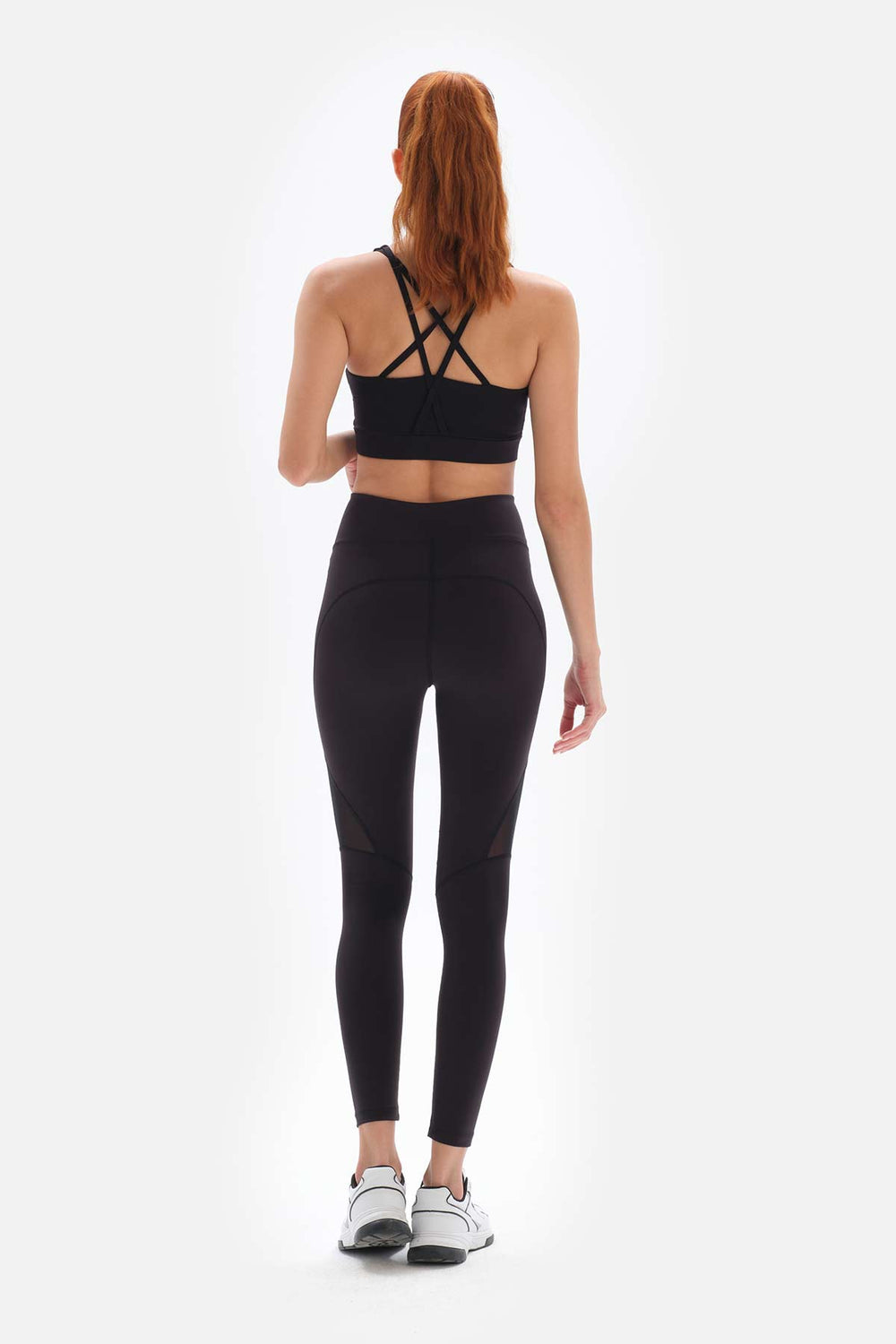 BLACK LEGGINGS
