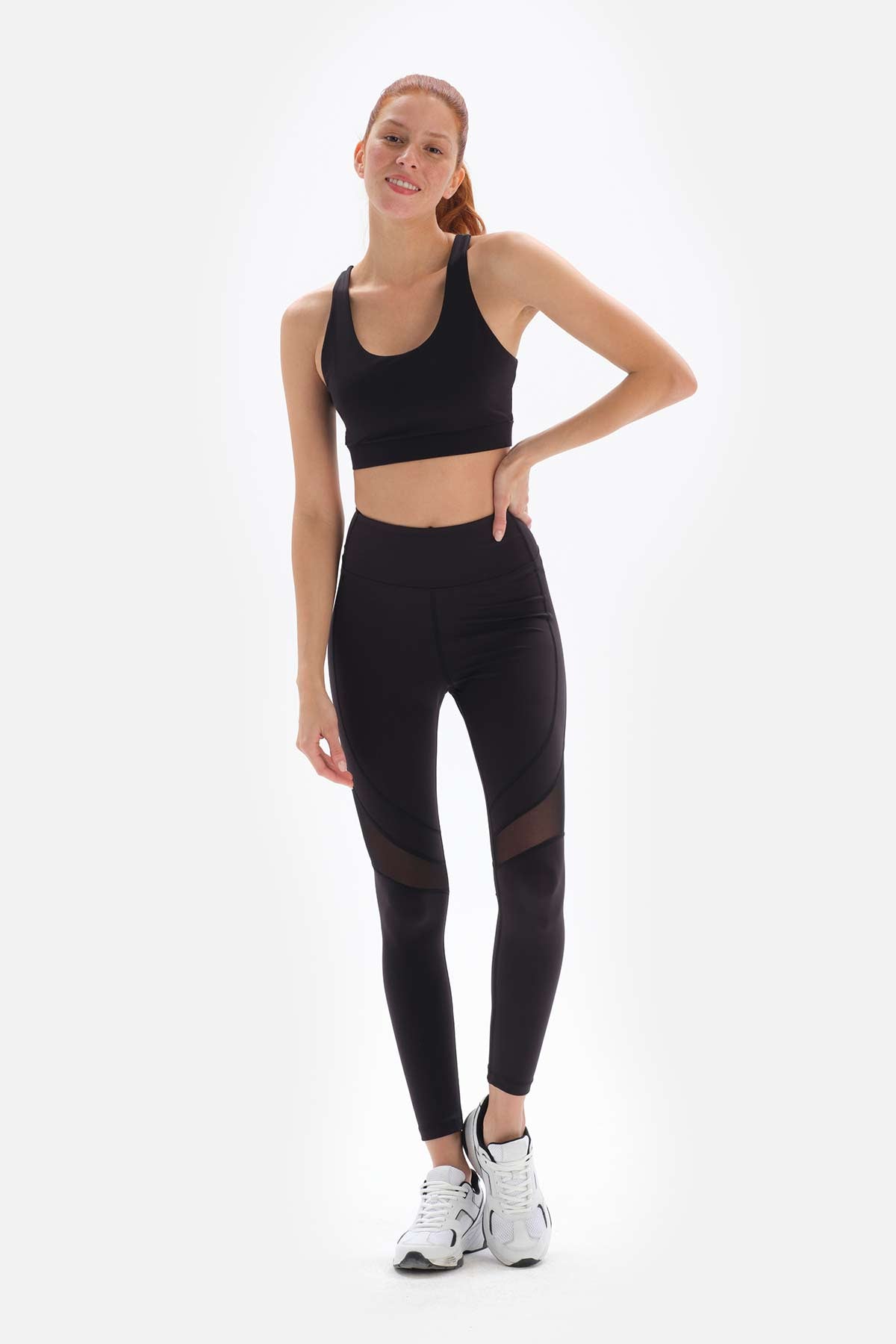 BLACK LEGGINGS