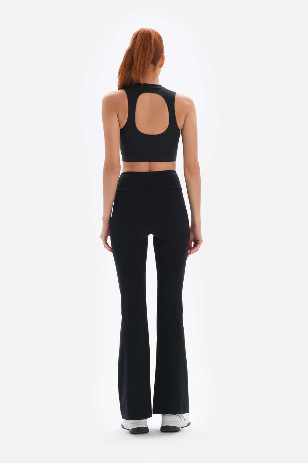 BLACK LEGGINGS