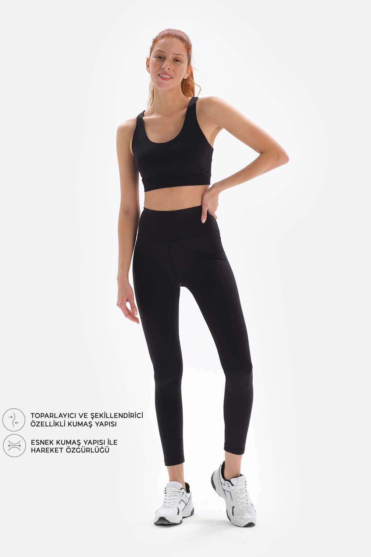 BLACK LEGGINGS
