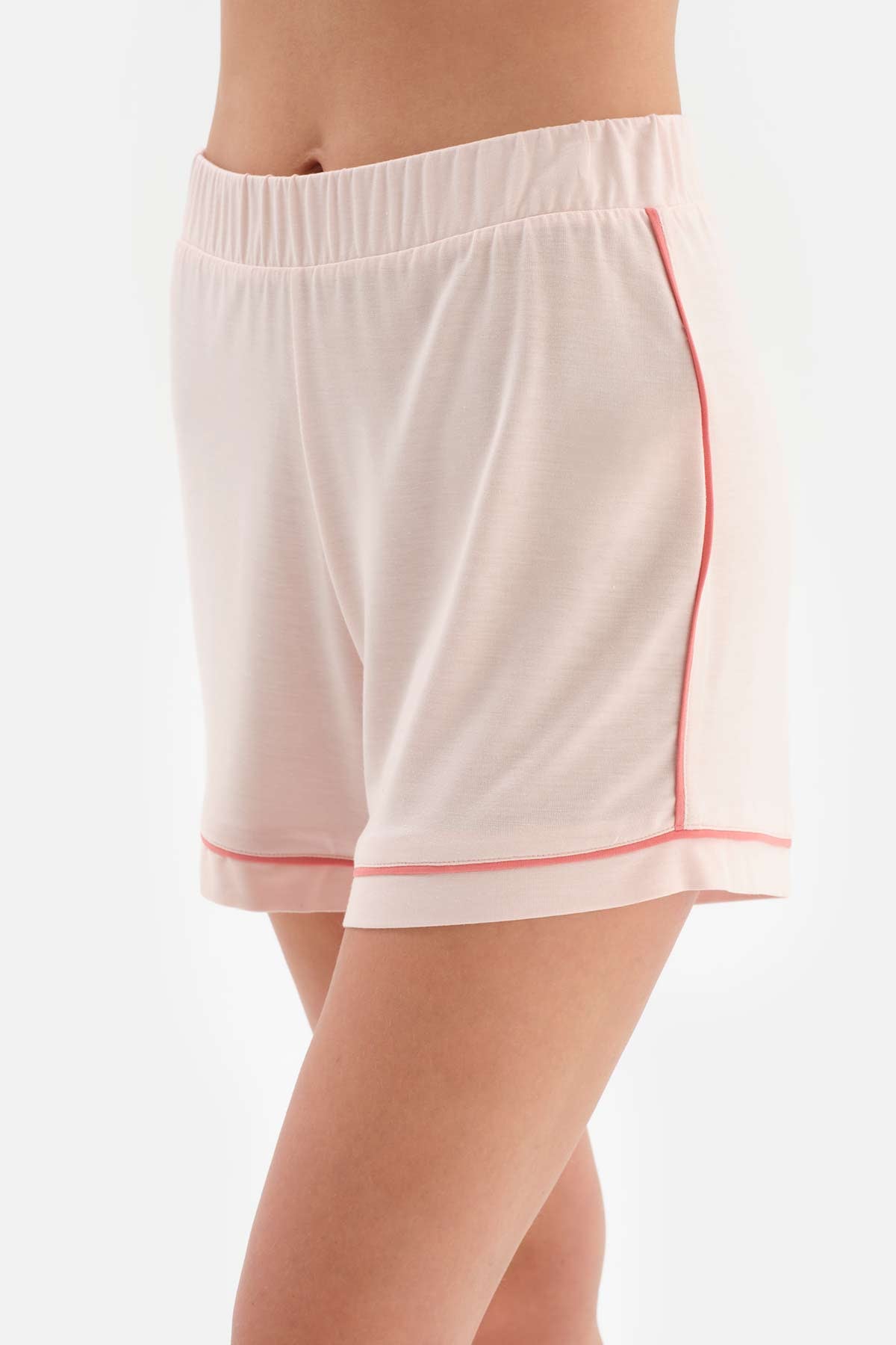 LIGHT PINK SHIRT COLLAR SHORTS PAJAMA SUIT