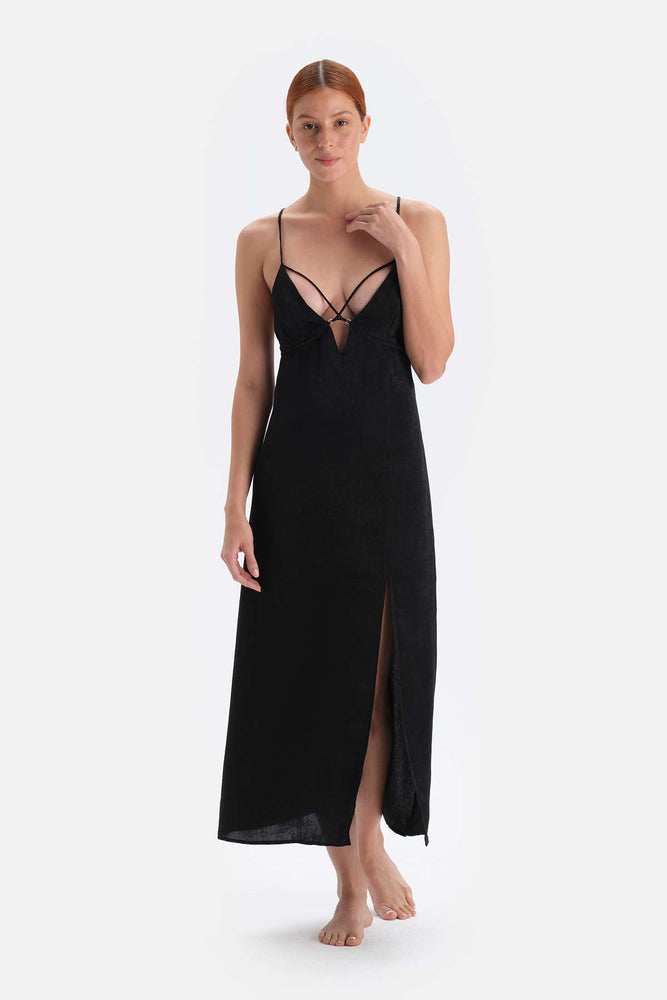 BLACK NIGHTIE