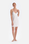 WHITE NIGHTIE