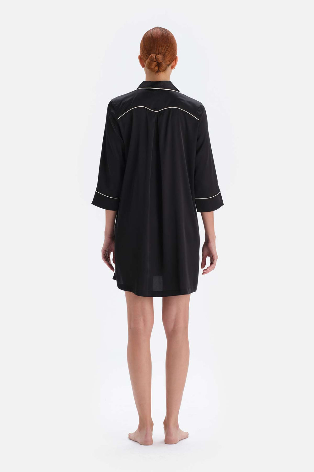BLACK NIGHTIE
