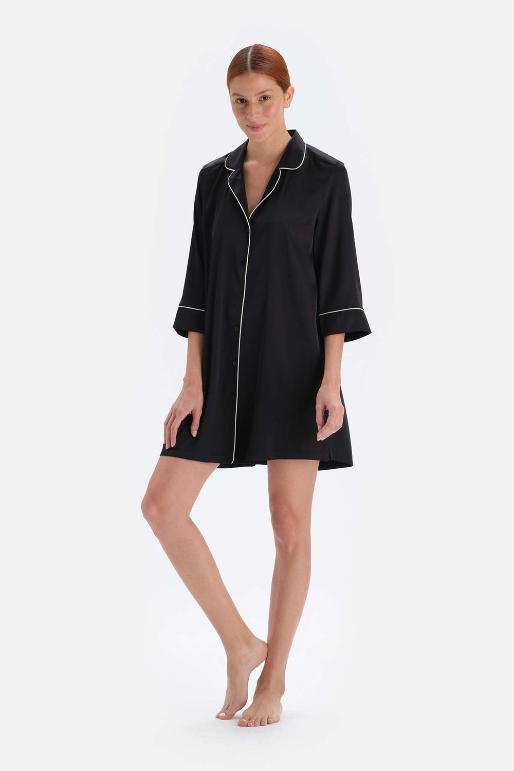 BLACK NIGHTIE