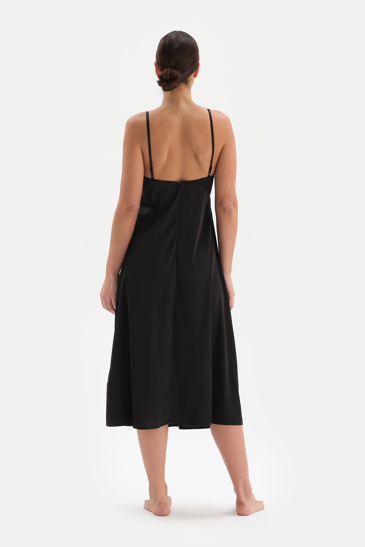 BLACK NIGHTIE