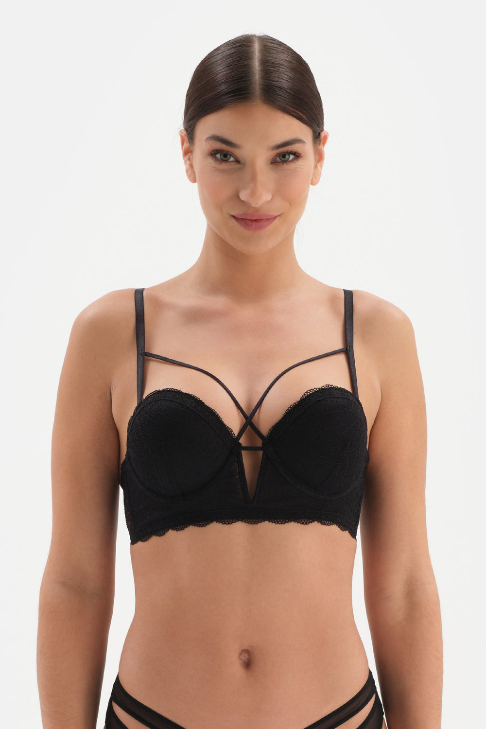 BLACK BRA