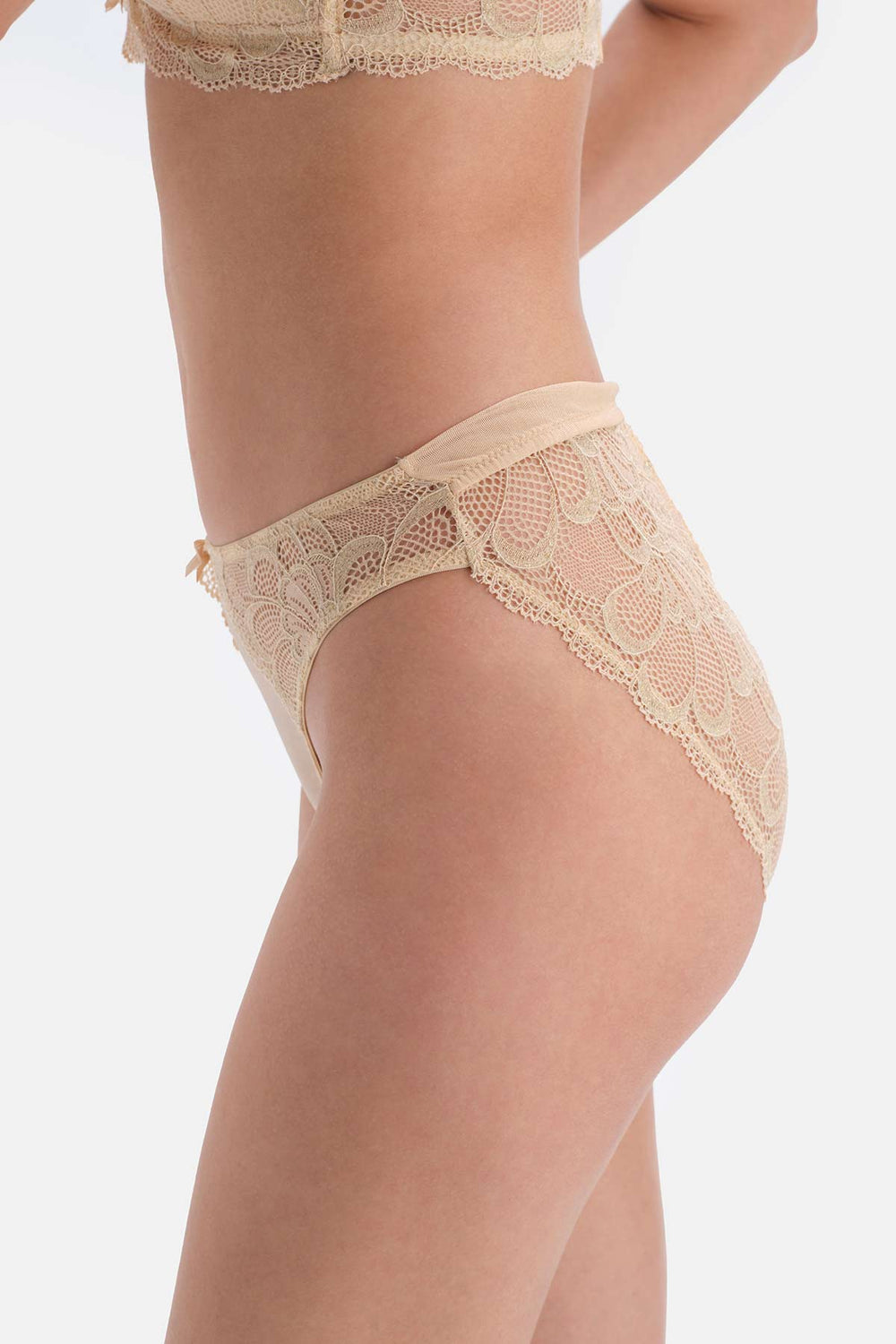 BEIGE PANTIES