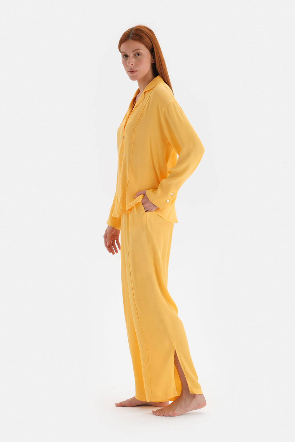 YELLOW TROUSERS