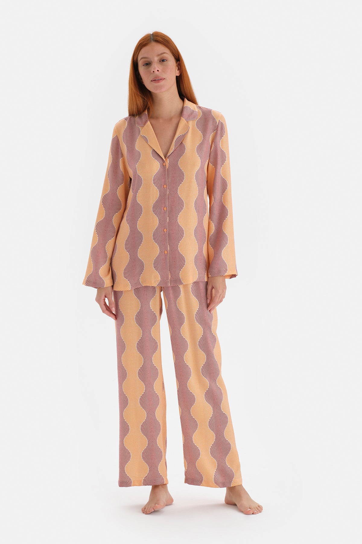 YELLOW TROUSERS