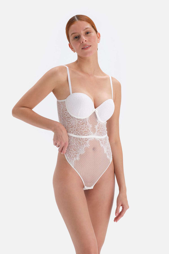 WHITE BODYSUIT