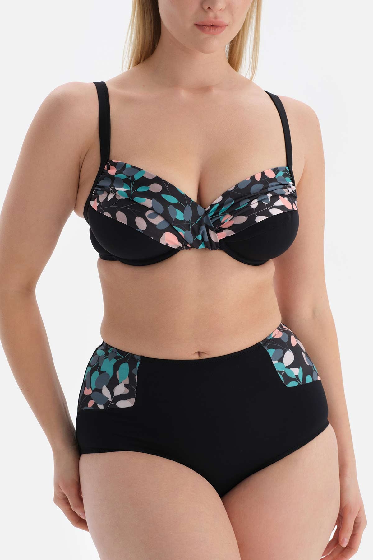 BLACK - GREEN BIKINI BOTTOM