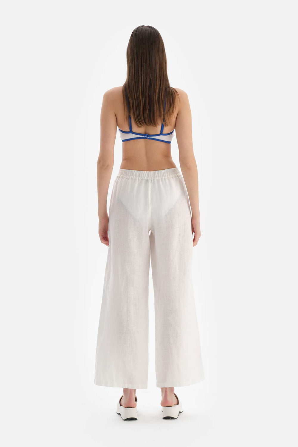 WHITE TROUSERS