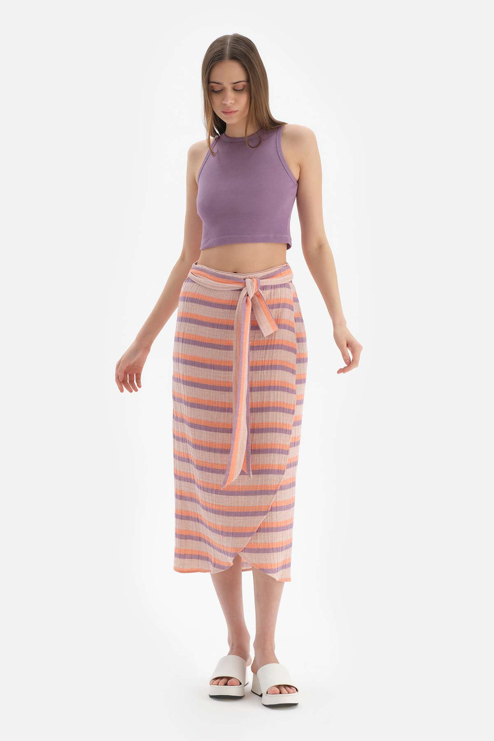 Lila Ribanalı Crop