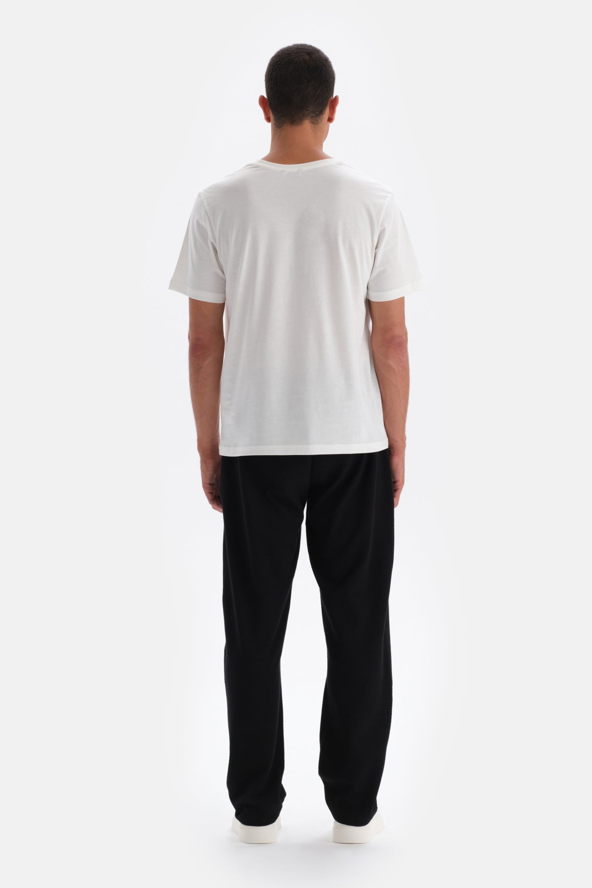 White CREW-NECK SUPIMA COTTON SHORT SLEEVE T-SHIRT