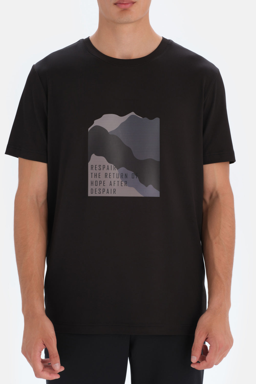 Black T-SHIRT