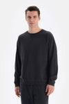 Smoke RIB DETAILED CREW-NECK EVERFRESH SWEATSHIRT