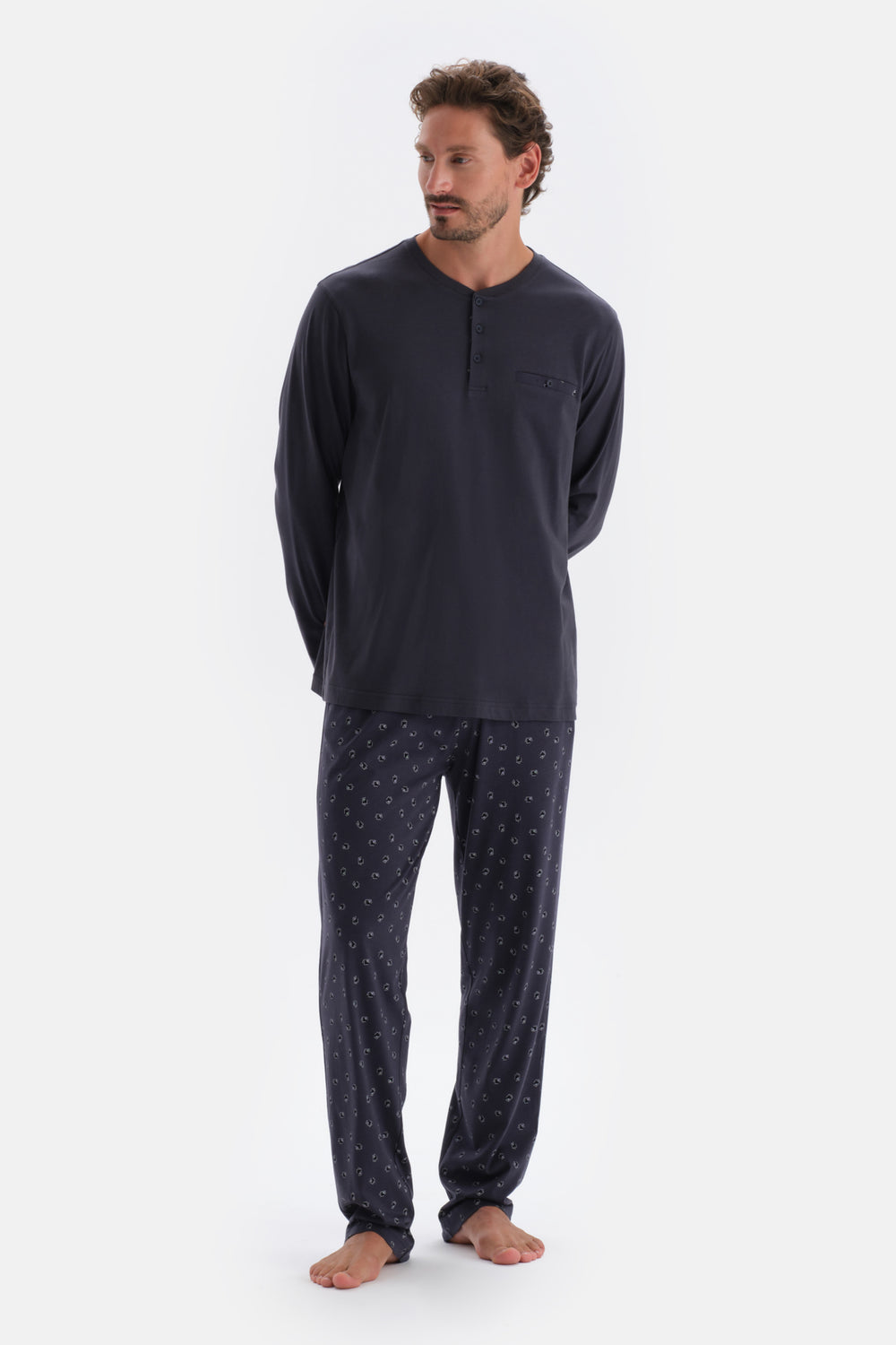 Lacivert Yarım Patlı Metraj Baskılı Modal Pijama Takımı