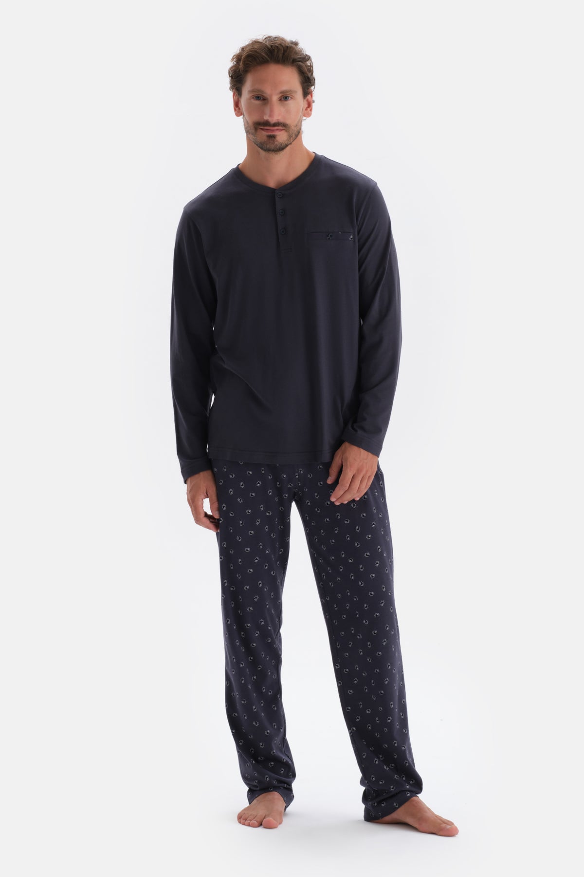 Lacivert Yarım Patlı Metraj Baskılı Modal Pijama Takımı