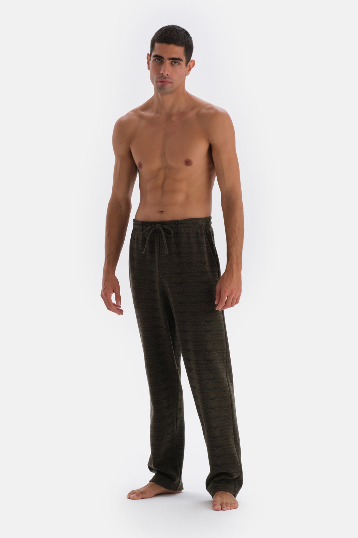 Lacivert Bisiklet Yaka Nakış Detaylı Örme Pijama Takımı