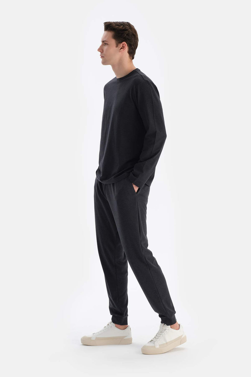 Smoke CREW-NECK  REGULAR FIT EVERFRESH T-SHIRT