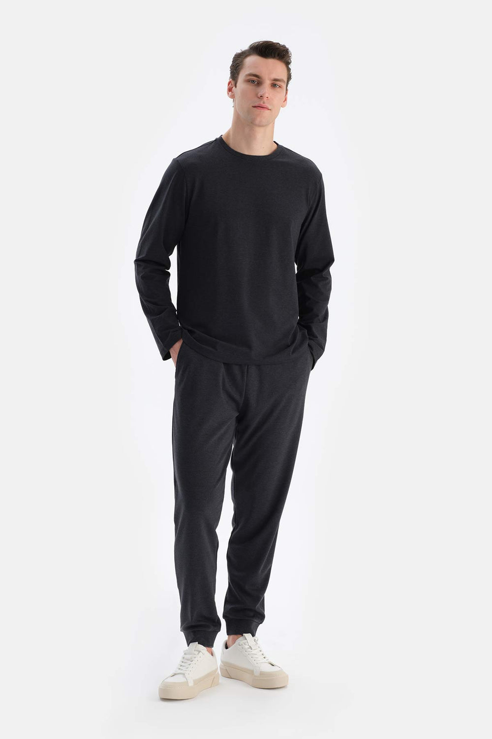 Smoke CREW-NECK  REGULAR FIT EVERFRESH T-SHIRT