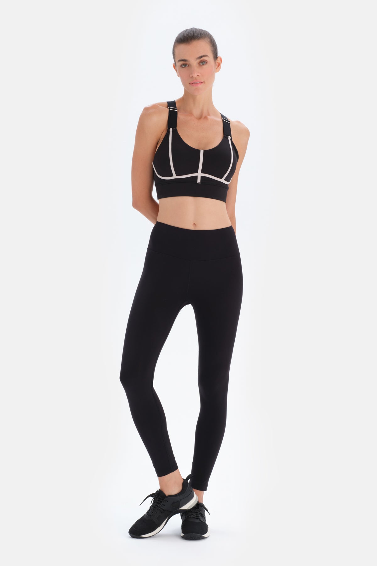 Black LEGGINGS