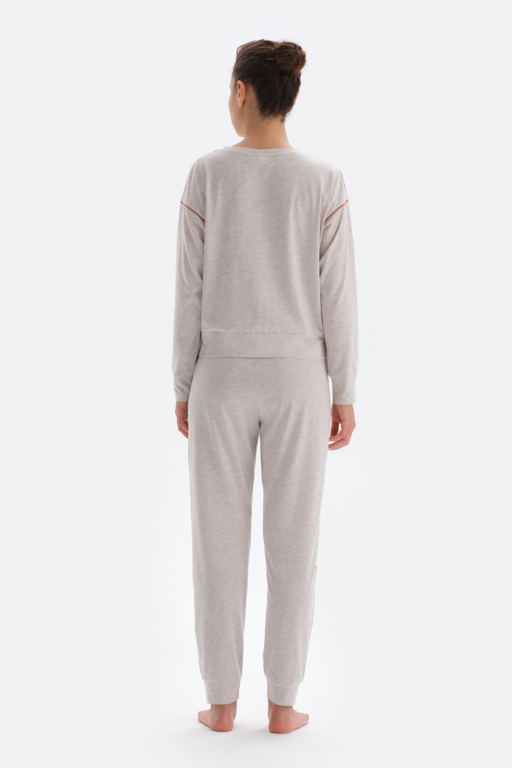 Ecru Melange SLOGAN PRINTED T-SHIRT PANTS PAJAMA SUIT