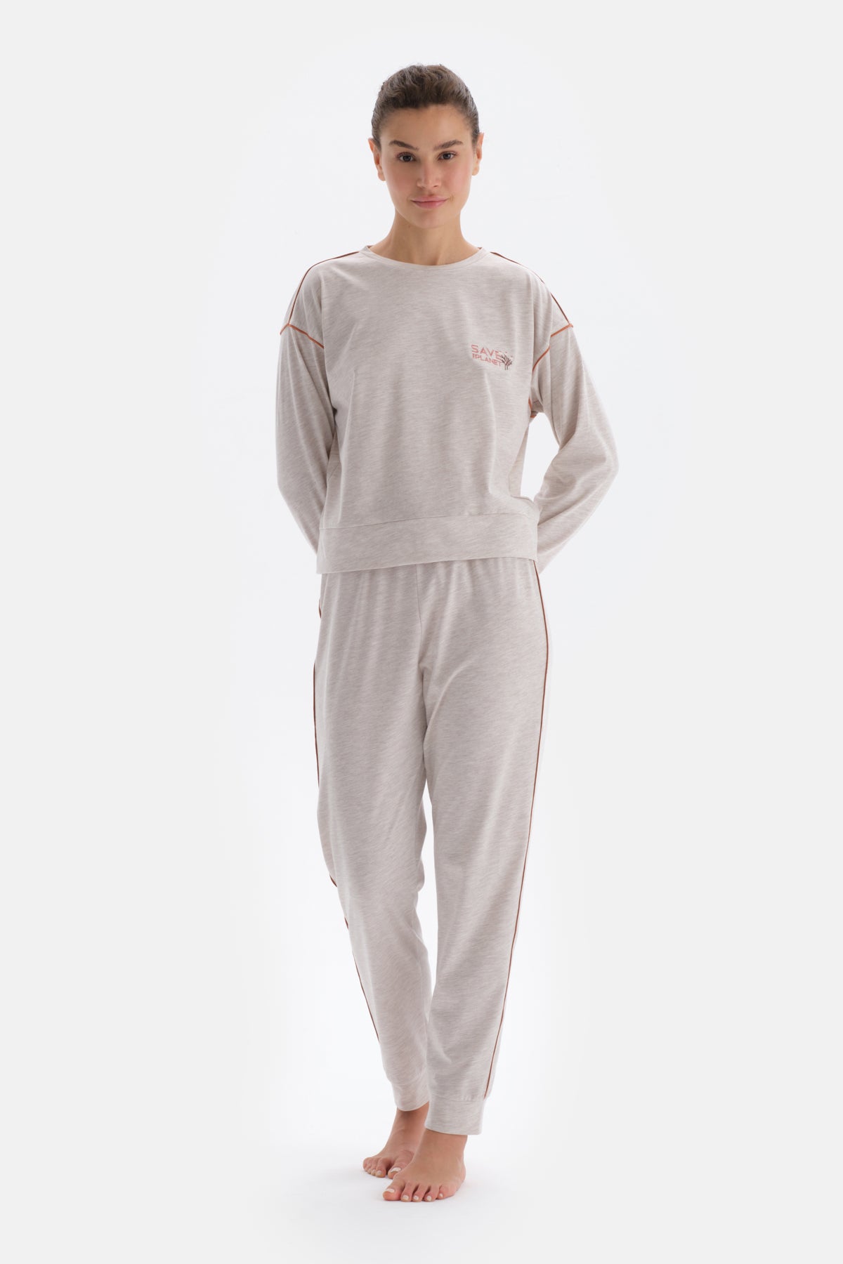 Ecru Melange SLOGAN PRINTED T-SHIRT PANTS PAJAMA SUIT