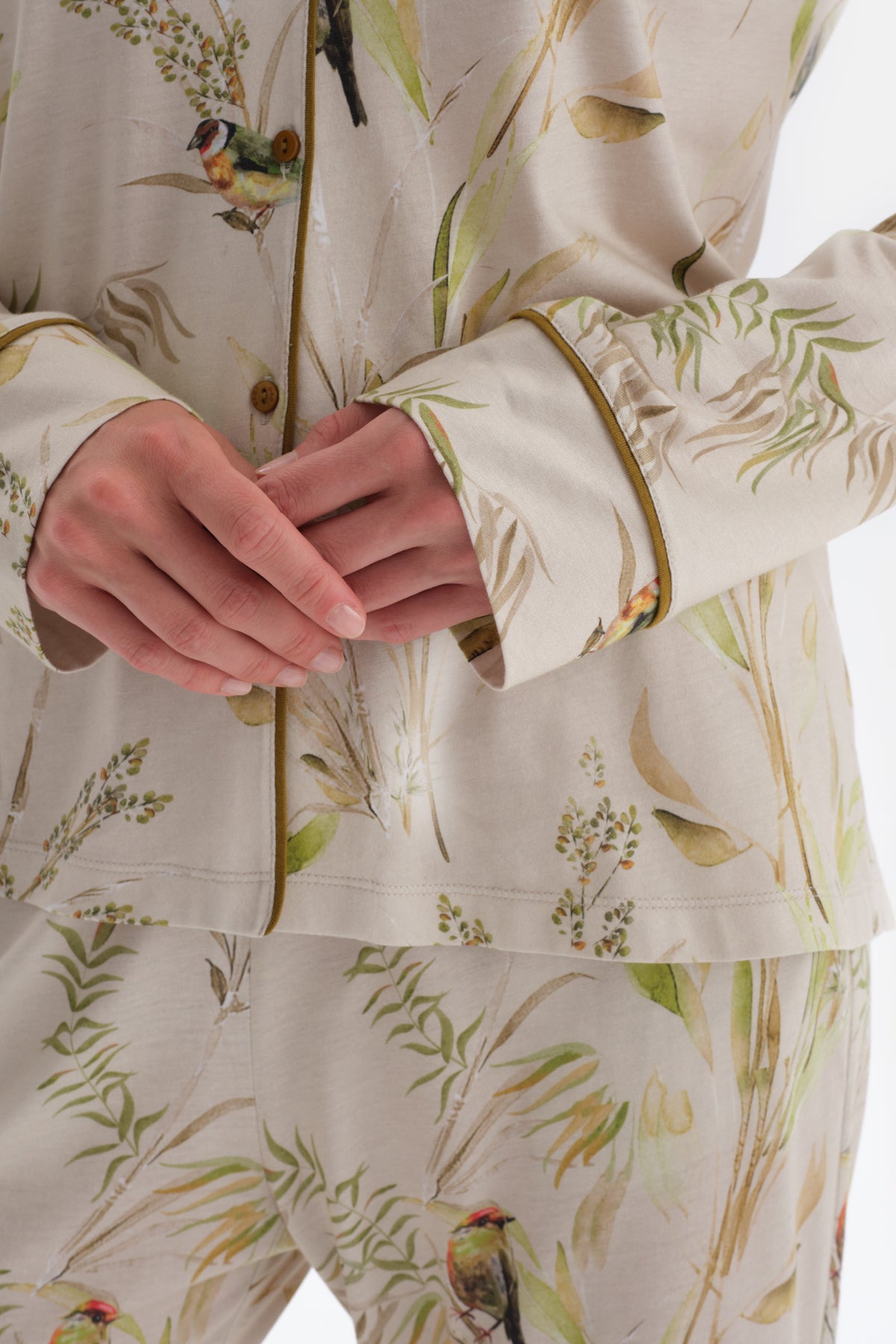 Ecru SIZE PRINTED SHIRT PANTS PAJAMAS SET