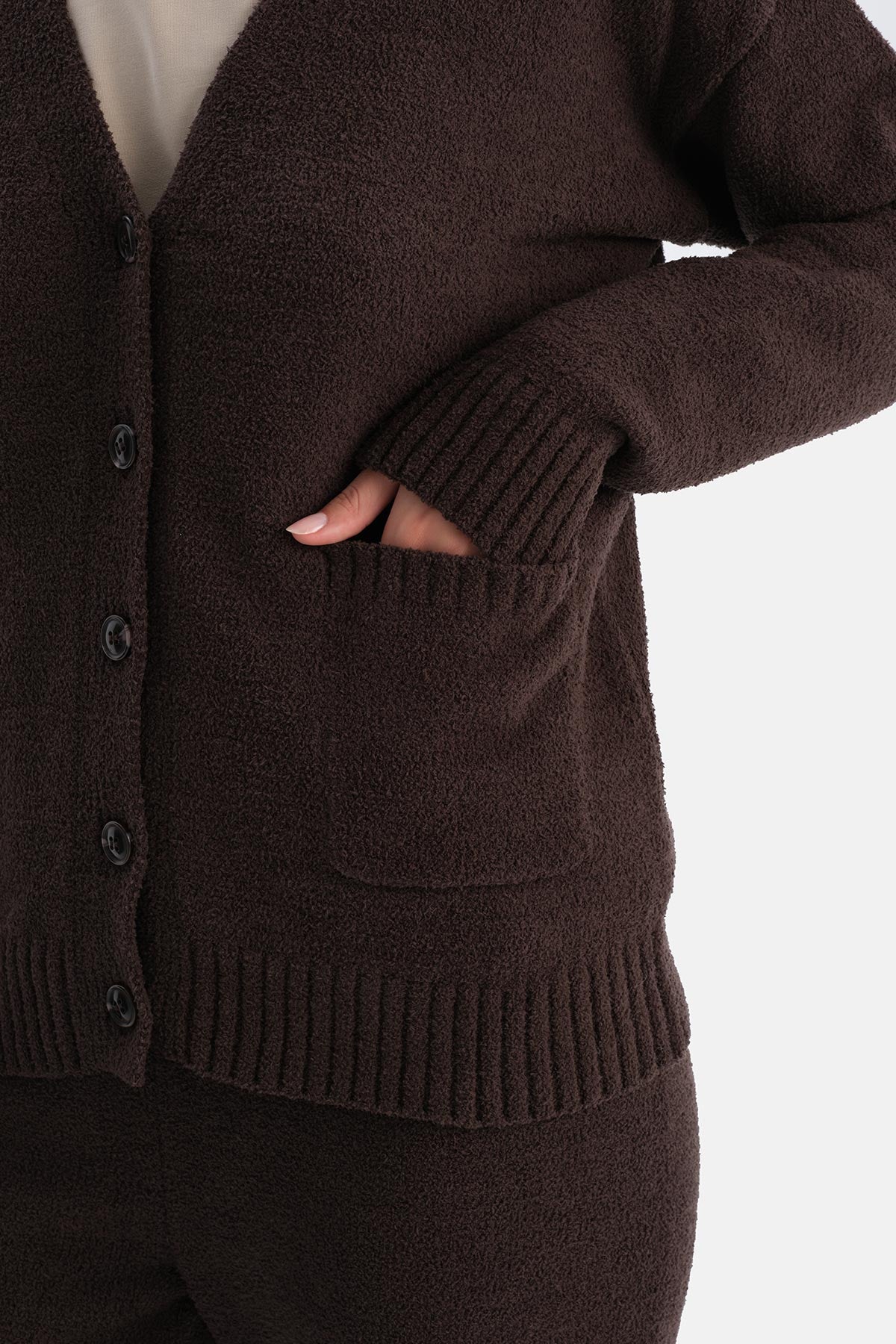 Koyu Kahve Şönil Kısa Hırka