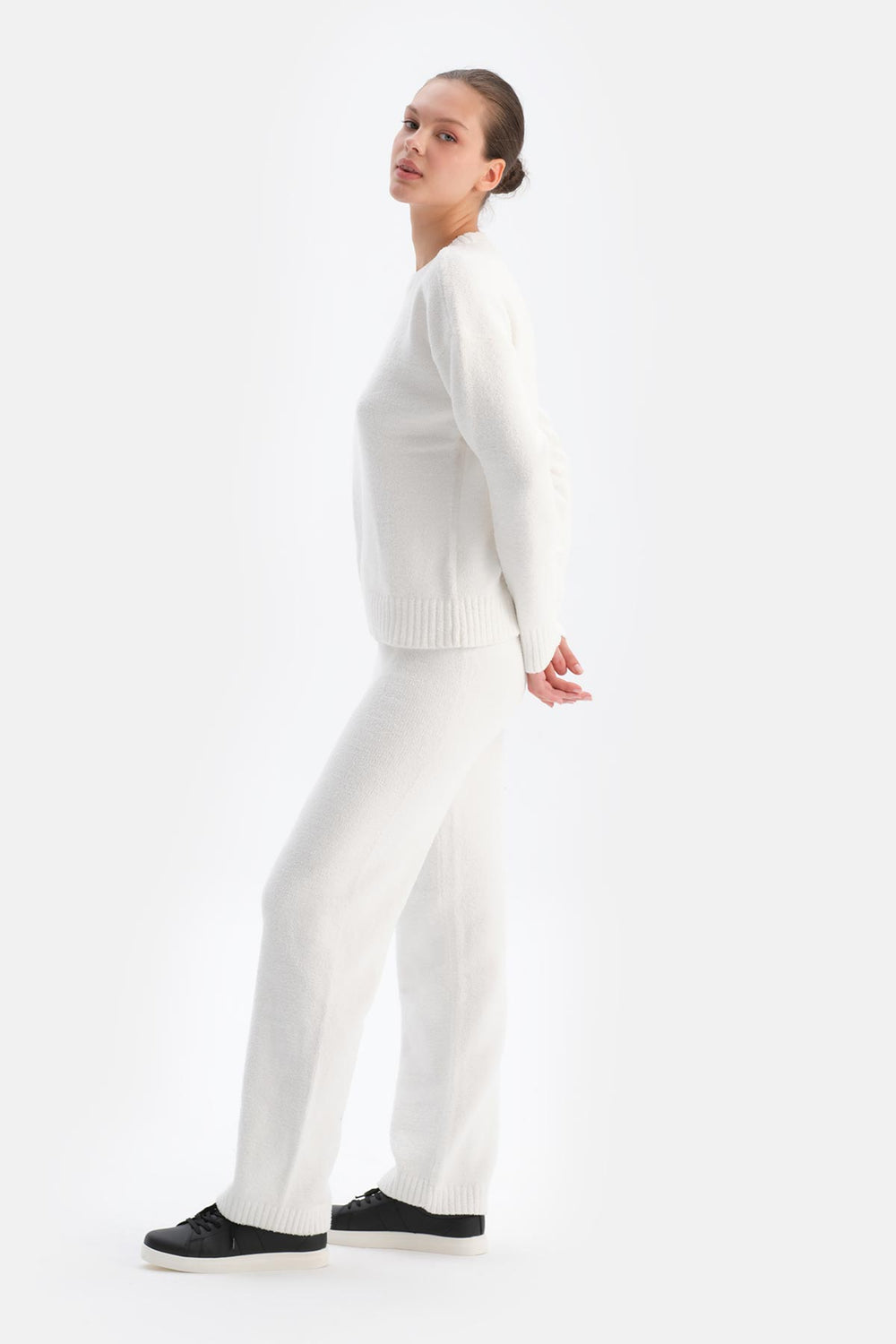 White FLEECE TROUSERS