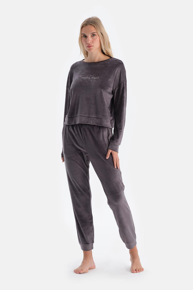 Grey EMBROIDERY DETAILED LONG SLEEVE VELVET PAJAMAS