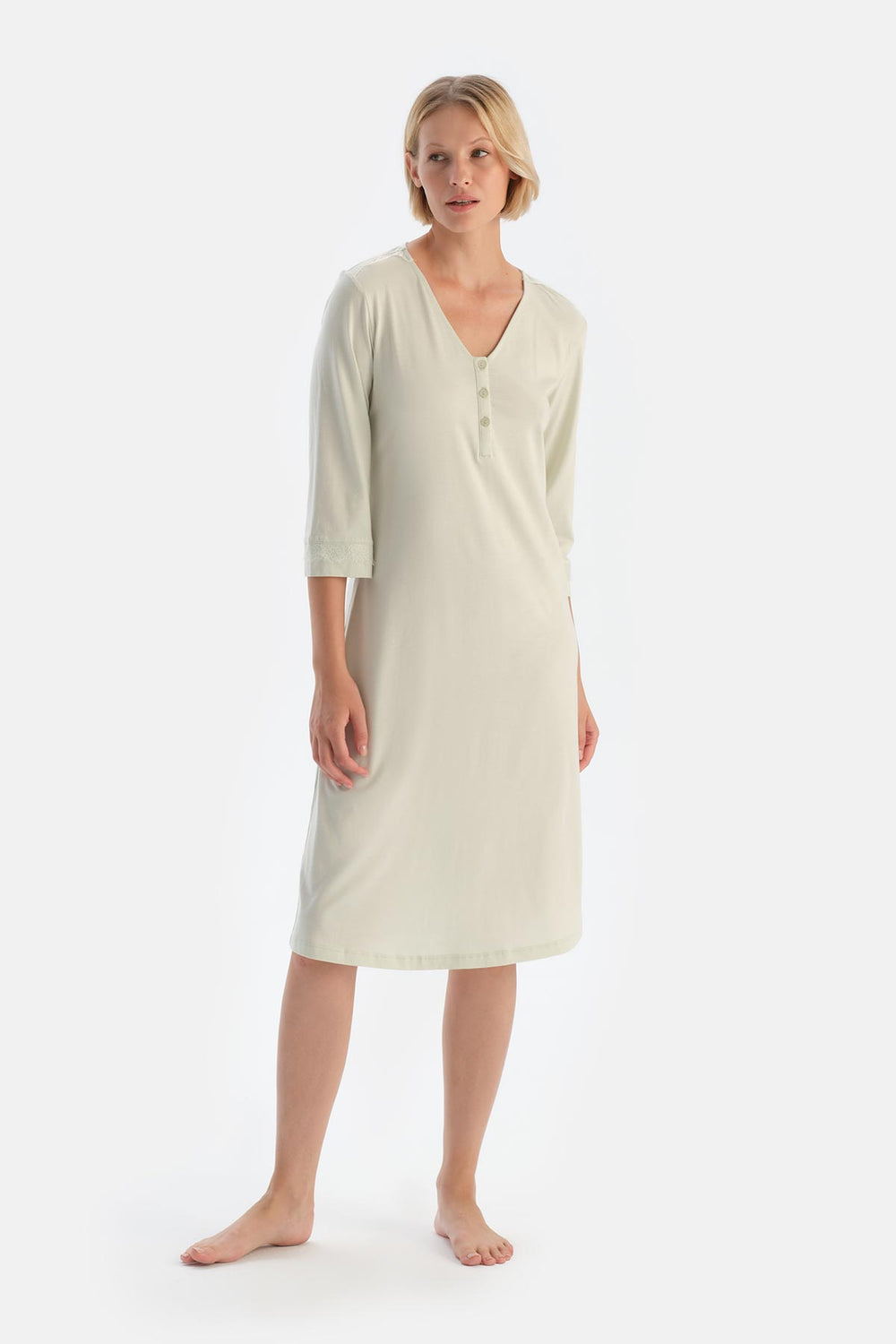 Mint Green LACE DETAIL LONG SLEEVE NIGHTIE