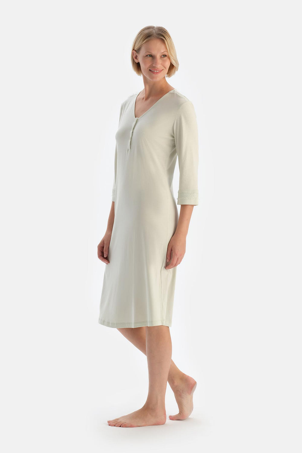 Mint Green LACE DETAIL LONG SLEEVE NIGHTIE
