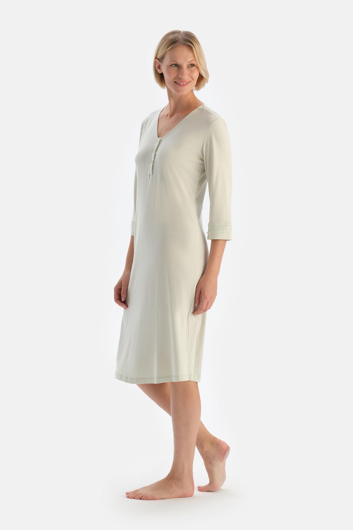 Mint Green LACE DETAIL LONG SLEEVE NIGHTIE