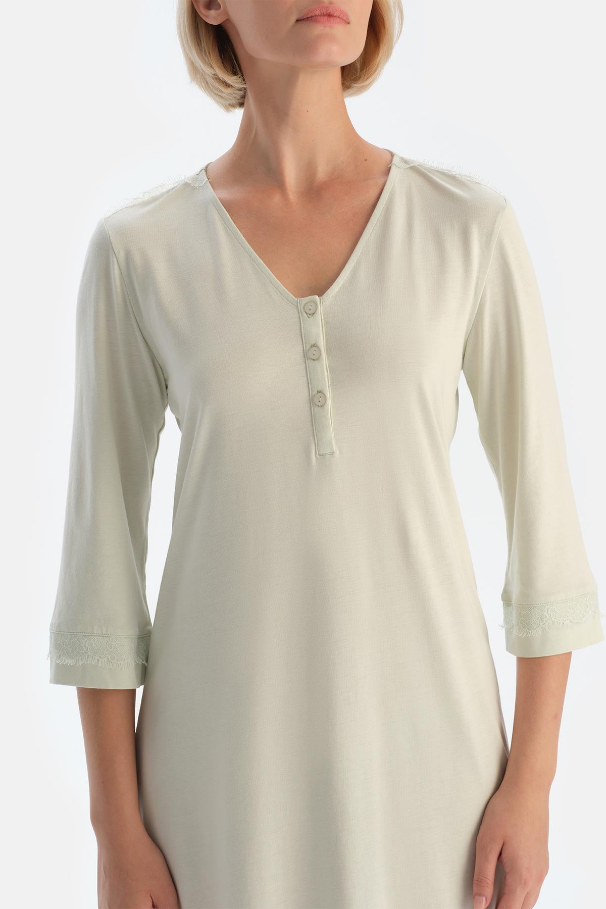 Mint Green LACE DETAIL LONG SLEEVE NIGHTIE