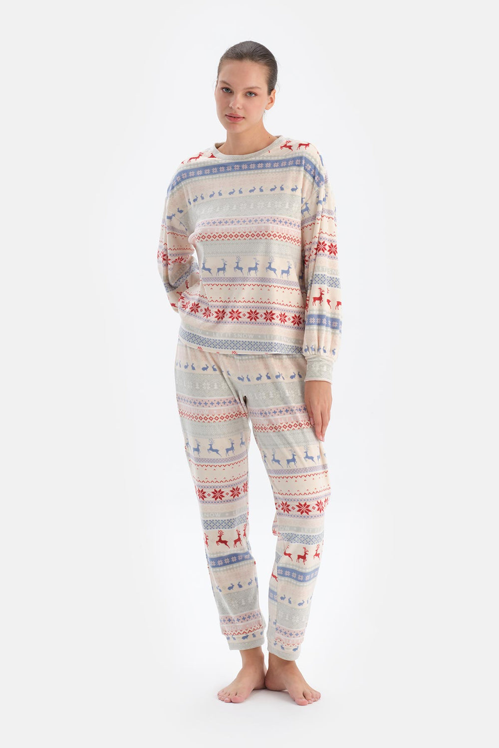 MULTICOLOR PRINTED VELVET PAJAMA SET