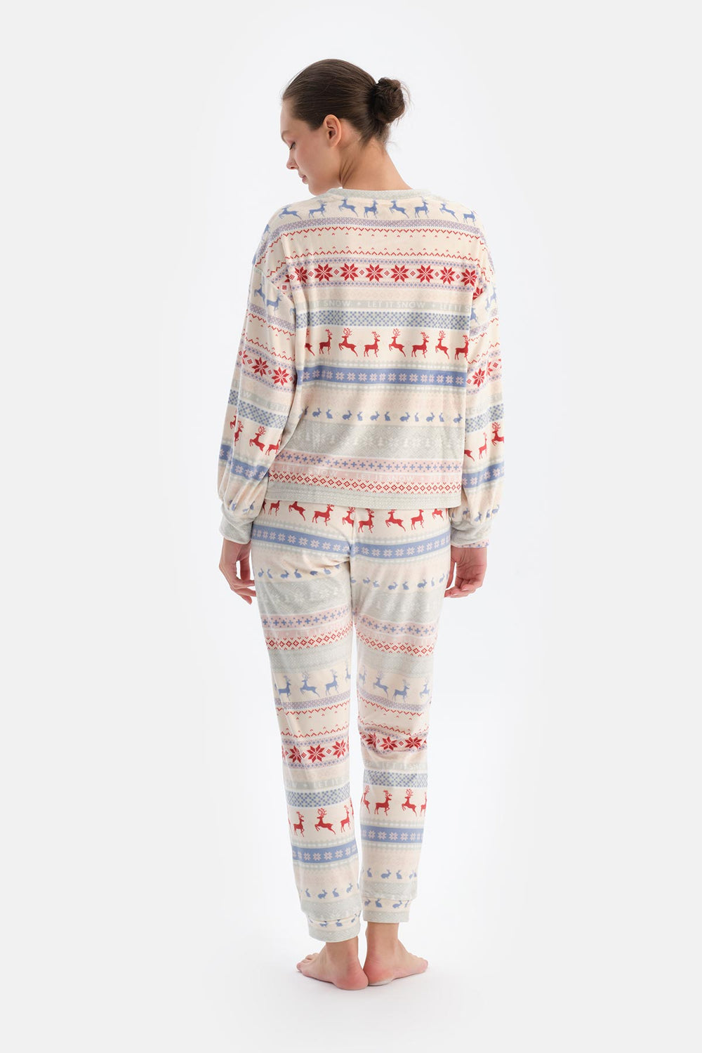 MULTICOLOR PRINTED VELVET PAJAMA SET