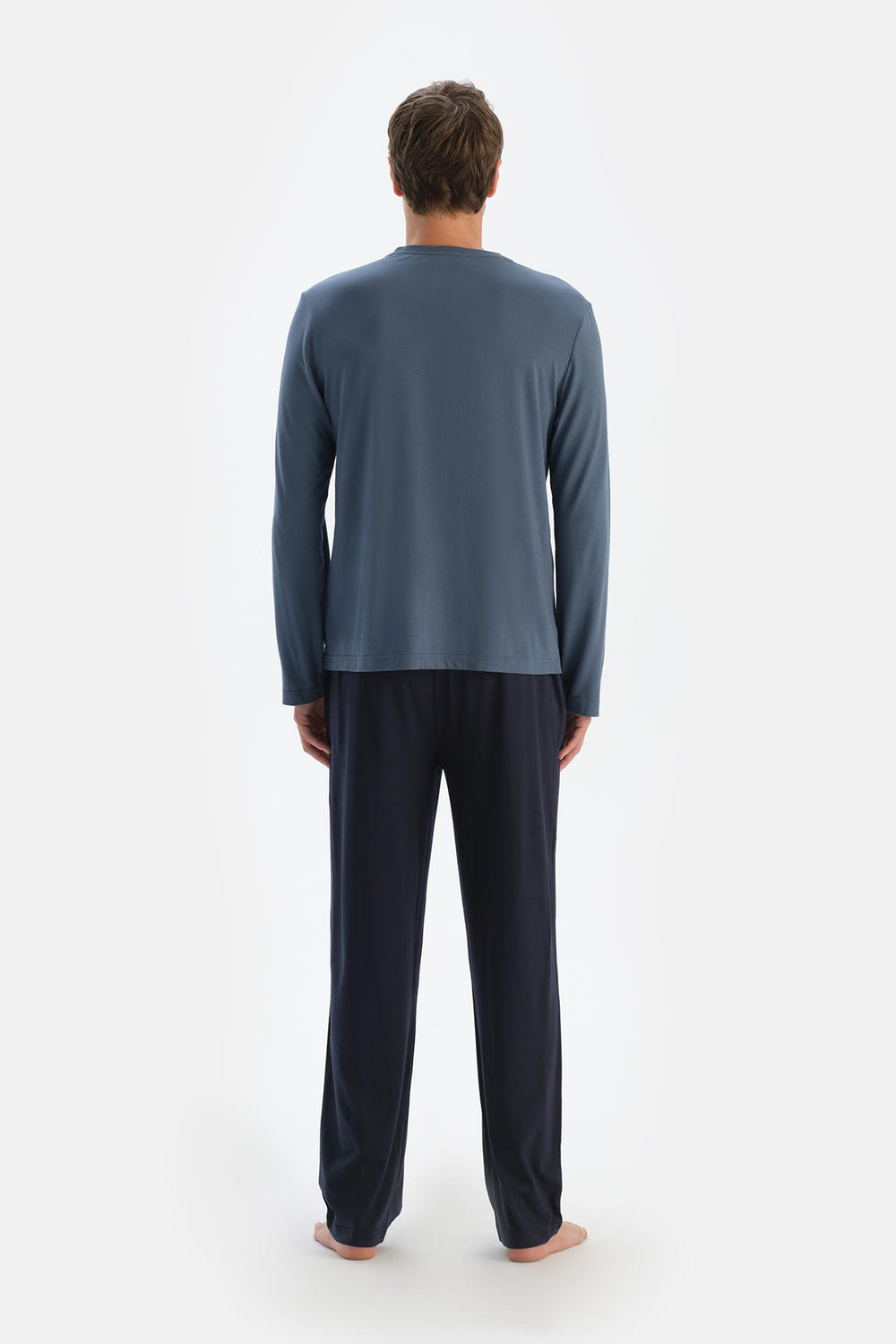 Koyu Mavi Yarım Patlı Uzun Kollu Üçlü Pijama Takımı