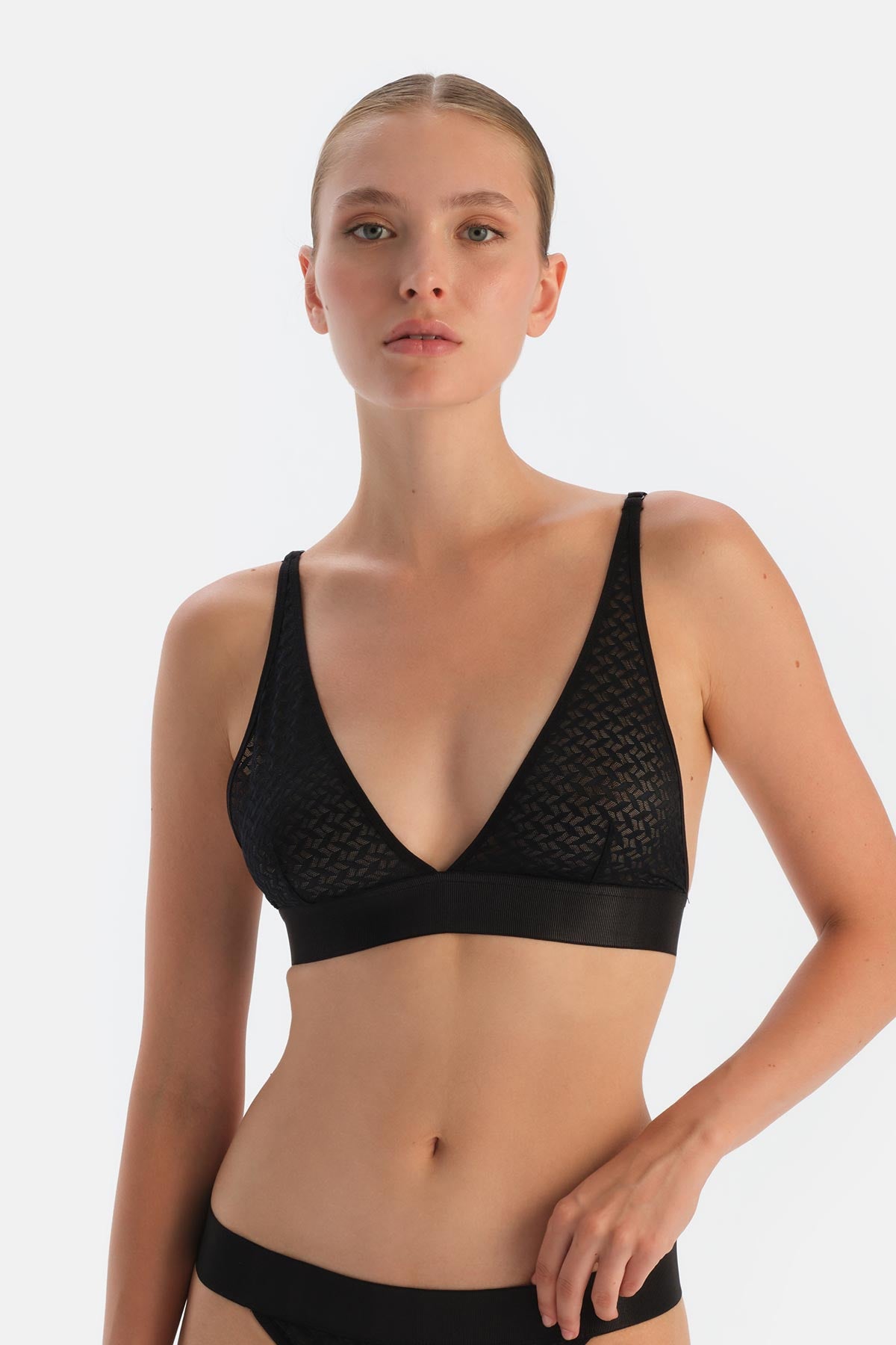 Siyah Premıum Dantelli Ve Lastik Detaylı Bralet