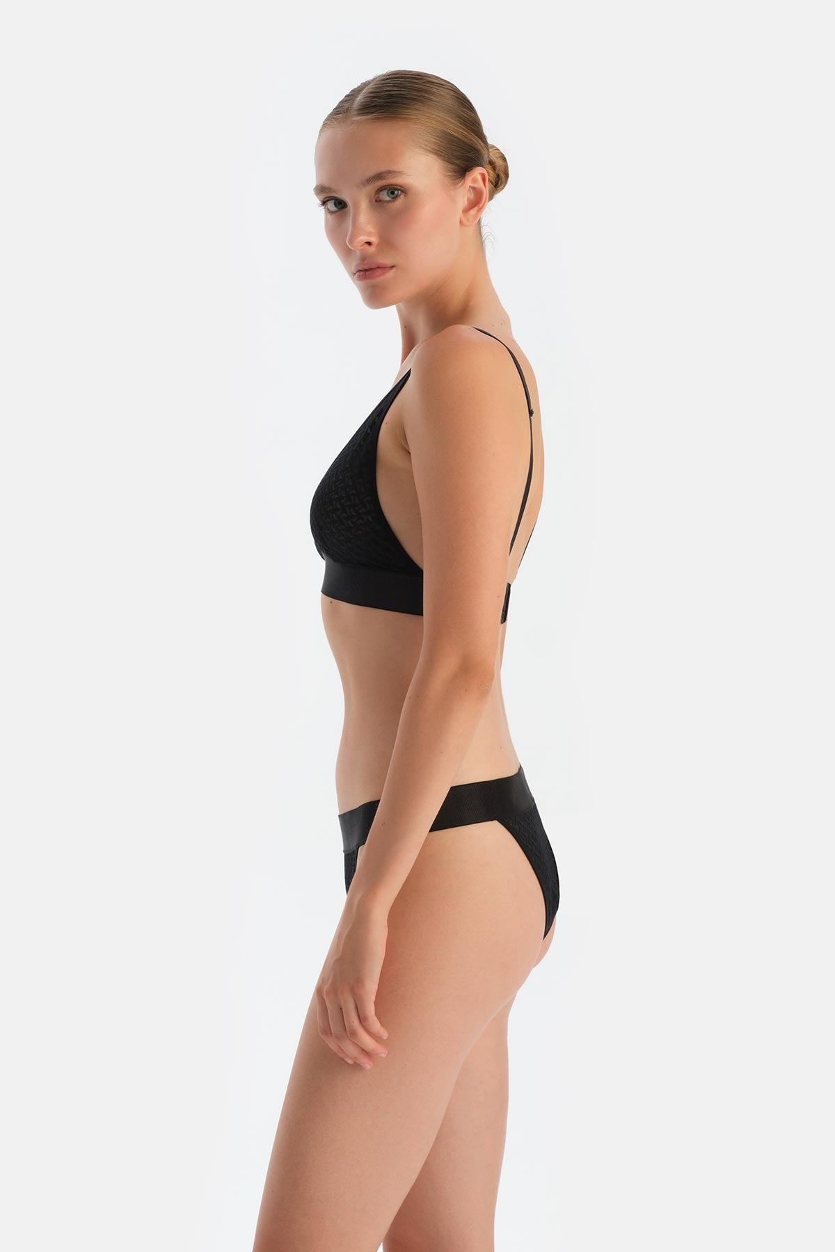 Siyah Premıum Dantelli Ve Lastik Detaylı Bralet